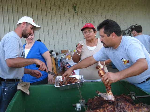 617x456 pixels (125K)